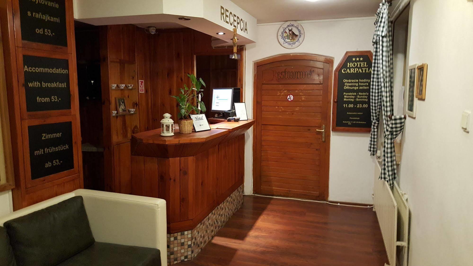 Hotel Carpatia 브라티슬라바 외부 사진